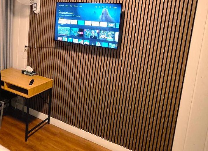 Comfortabele binnenruimte van Hotel Holland Lodge, Utrecht met moderne inrichting.