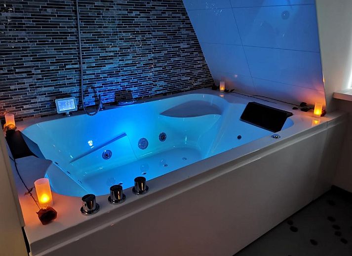 Hotel-Chao NL in Utrecht, vakantie appartement met gezellige buitenruimte.