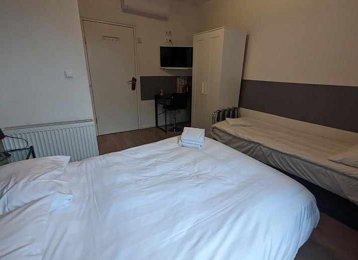 Uitgebreid ontbijt in Hotel-Chao NL, vakantie accommodatie in Utrecht.