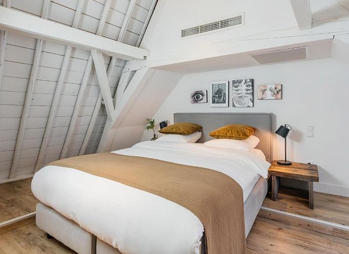 Historische gevel van Eye Hotel in het centrum van Utrecht, ideaal vakantieverblijf.