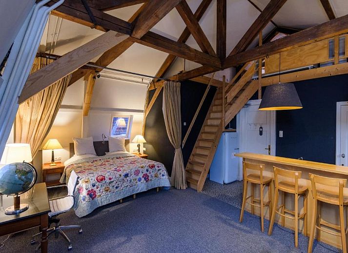 Hotel Museumkwartier Utrecht, vakantie appartement in Utrecht met historische gevel en charmante uitstraling.