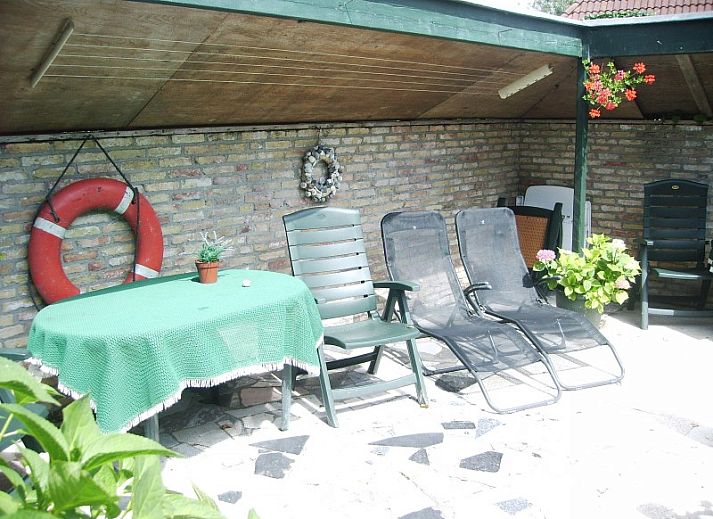Gemuetliche Kueche mit Kamin im Ferienhaus elsbeth.op-ameland, Ballum, Ameland.