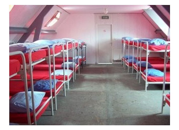 Pondarosa vacation home in Buren, Ameland with traditional architecture and rural charm on the Wadden Islands.