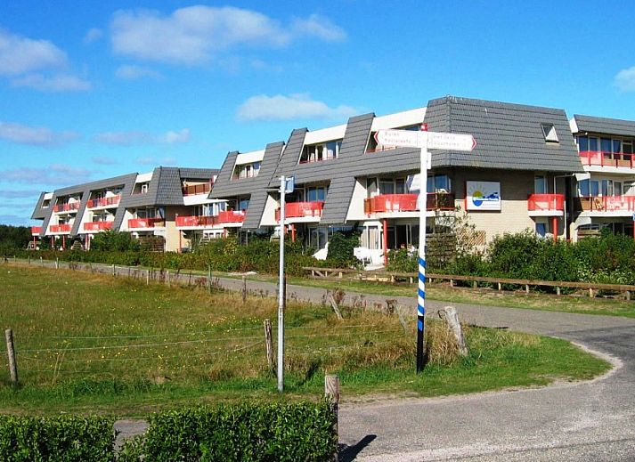 Plattegrond van het Amelander Paradijs appartement in Buren, Ameland, met overzicht van kamers en indeling.