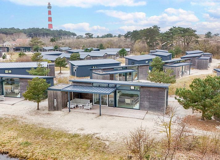 Innenansicht des Einfamilienhauses in Hollum, Ameland mit groem Wohnzimmer.