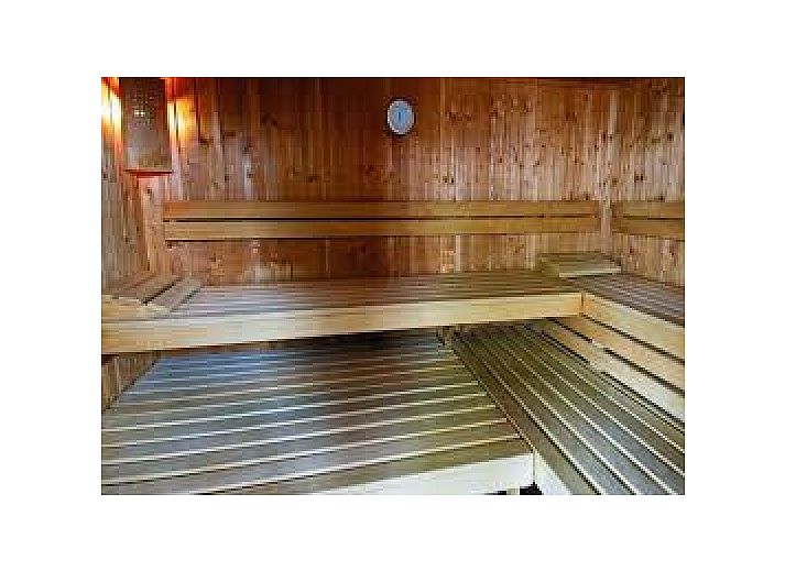 Lichtdurchflutete Sitzecke mit Aussicht in Amelander Kaap 126, Wohnung in Hollum, Ameland.