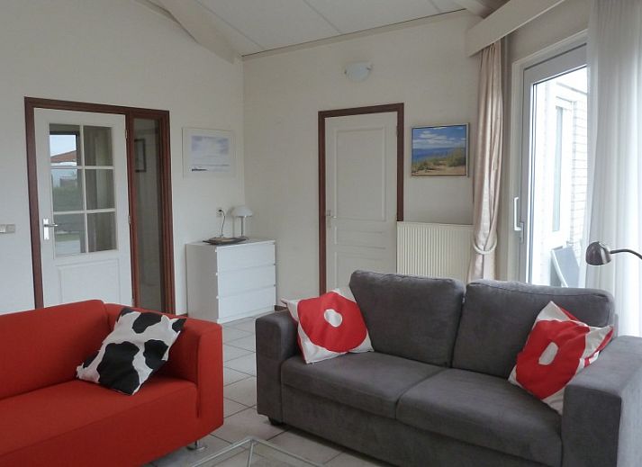 Fairway-Bungalow in der grnen Umgebung von Hollum, Ameland, bietet Ruhe und Privatsphre auf den Watteninseln.