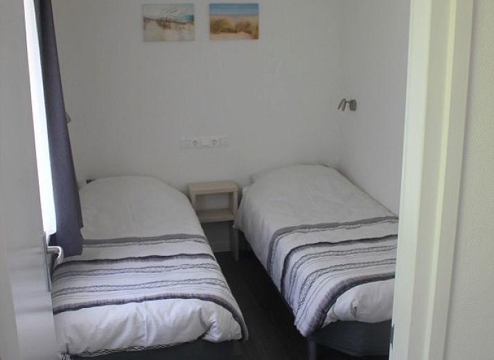 Gemuetliches Ferienhaus 'n Best Plak in Hollum, Ameland mit Terrasse und gruener Umgebung auf den Watteninseln.