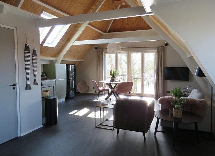 Guest house 0403228 - Apartment Ameland - de hoge stoep