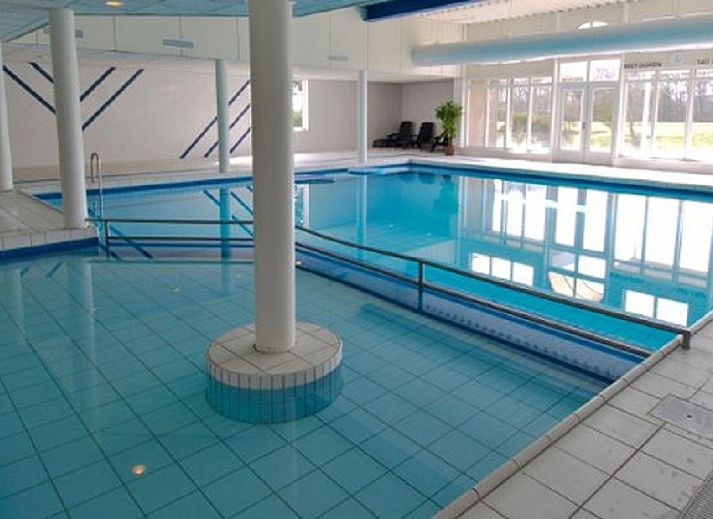 Geraeumige Kueche und Essbereich in der Ferienwohnung Zilverschoon, Hollum, Ameland.