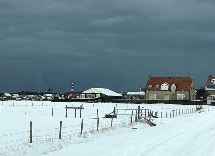 Moderne Kueche im Ferienhaus WELTEVREE, Hollum, Ameland, ideal fuer Selbstversorger.