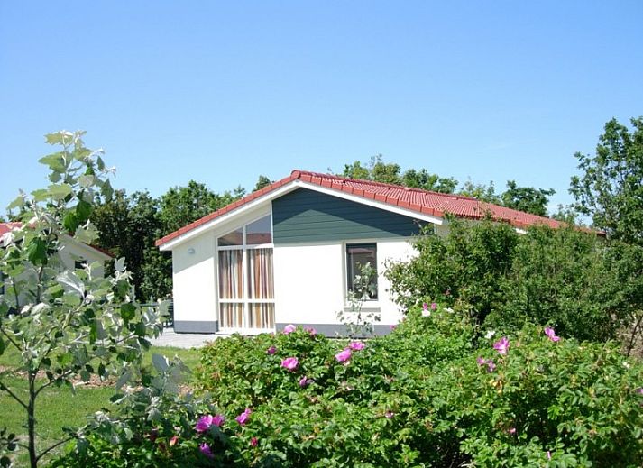 Verblijf 040344 • Bungalow Ameland • Bornrif villa Nova
