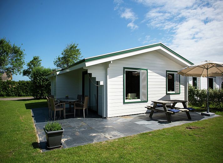Verblijf 040388 • Bungalow Ameland • Vakantiepark Boomhiemke 10