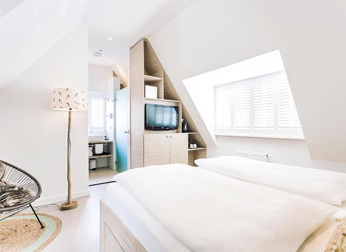 Gruene Umgebung um Logement Zee van Tijd in Nes, Ameland, Watteninseln.