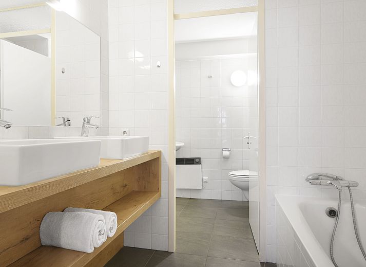 Guest house 040415 - Bungalow Ameland - Ameland State | 2-4-persoons appartement | 2-4B1