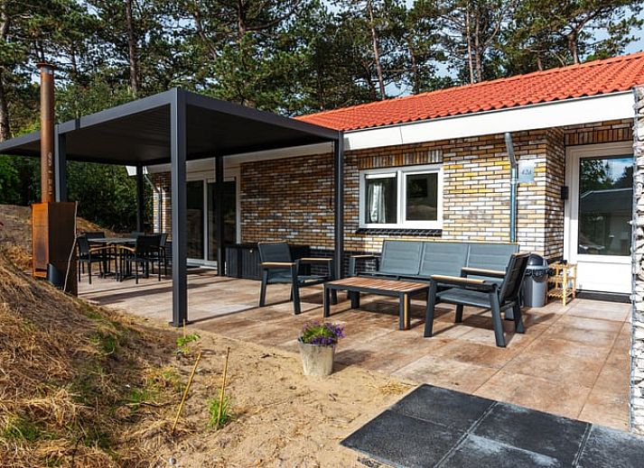 Ferienhaus in Nes mit moderner Veranda, gelegen in Nes, Ameland, Waddeninseln.