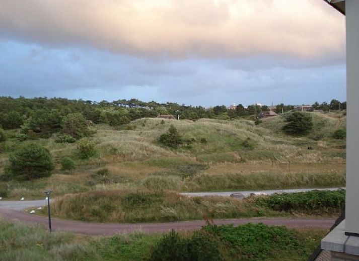 Umgebung von Duinrust Ferienwohnung in Nes Ameland mit Duenen.