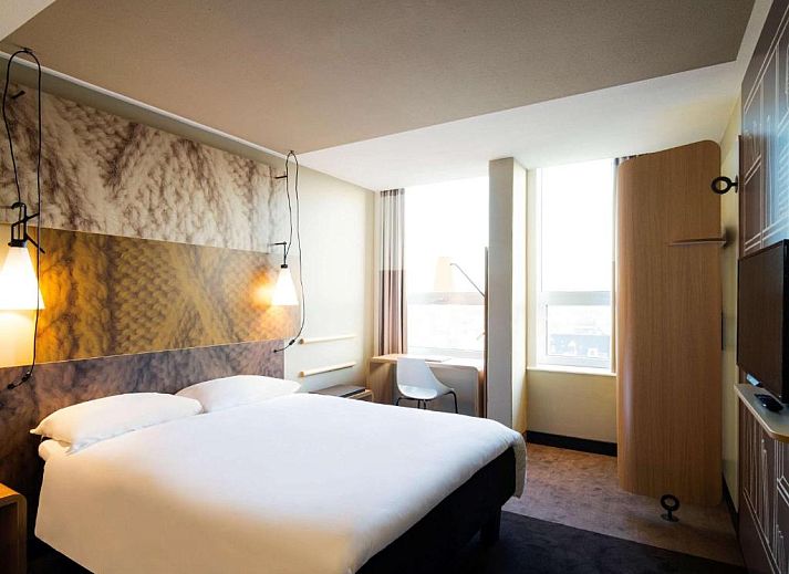 Verblijf 046818 • Vakantie appartement Noordzeekust • Hotel ibis Den Haag City Centre