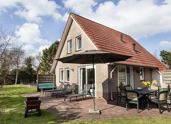 Bergvliet vakantiehuis met zonnig terras op Schiermonnikoog, Waddeneilanden