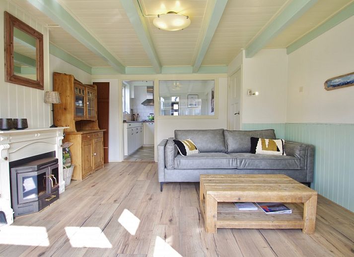Klaver Vier vakantiehuis in Schiermonnikoog, omgeven door groen en rust op de Waddeneilanden.