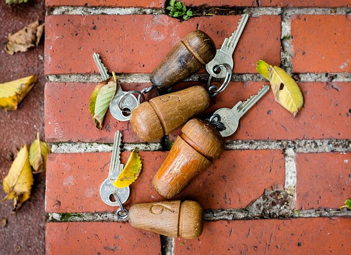 Pension Westerburen auf Schiermonnikoog, gemuetliche Fruehstueckspension mit Terrasse an der Strasse, Watteninseln.