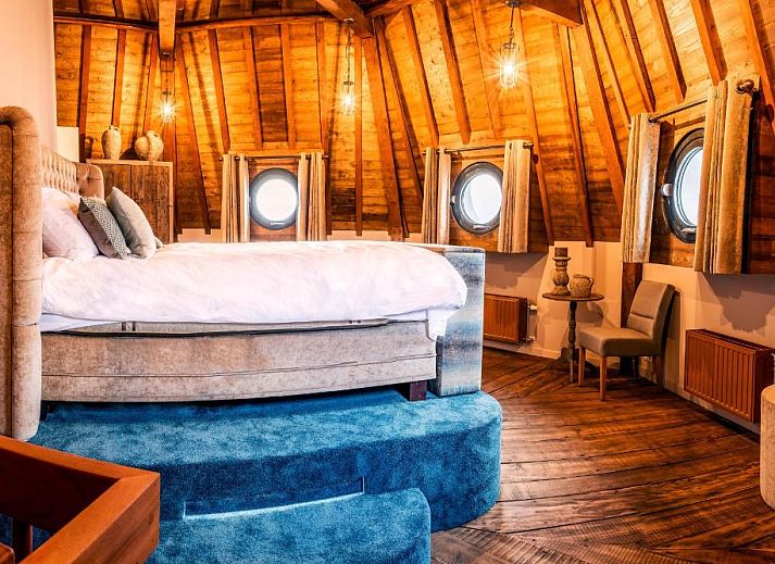 Guest house 056235 - Bed and Breakfast Walcheren - De Gevangentoren Suite