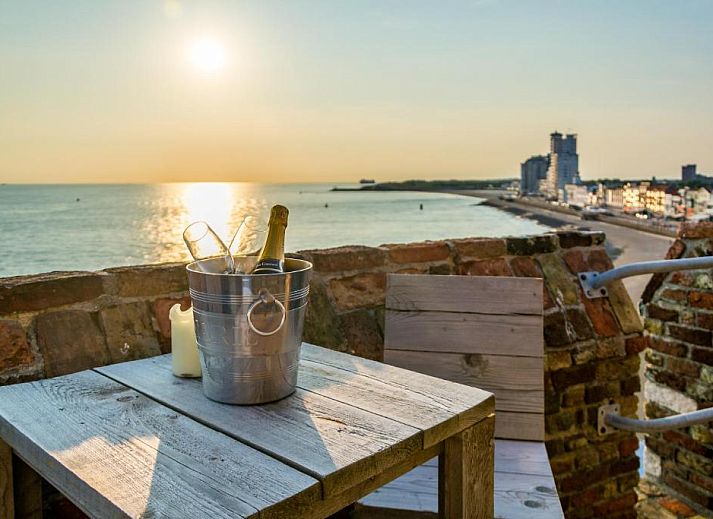 Guest house 056235 - Bed and Breakfast Walcheren - De Gevangentoren Suite