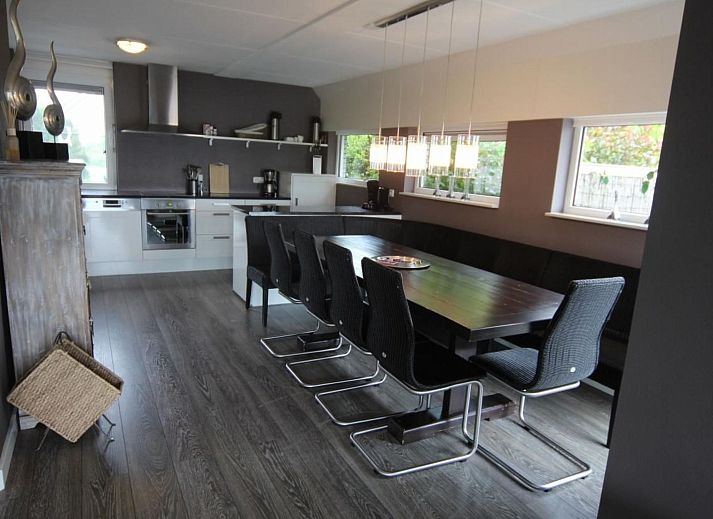 Verblijf 0601146 - Vakantiewoning IJsselmeer - Vakantiehuis Modernes Ferienhaus mit Sauna und Whirlpool