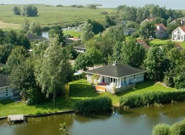 Guest house 0601148 - Holiday property IJsselmeer - Vakantiehuis Starvilla in Makkum mit Sauna und schöner Auss