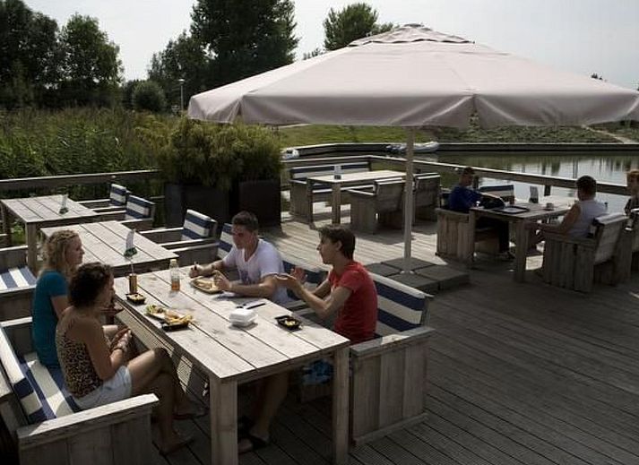 Guest house 0601148 - Holiday property IJsselmeer - Vakantiehuis Starvilla in Makkum mit Sauna und schöner Auss