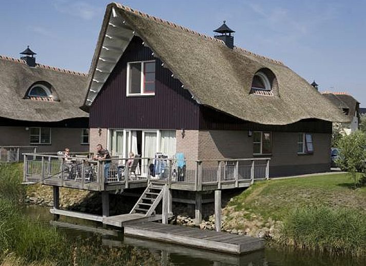 Verblijf 060164 • Vakantiewoning IJsselmeer • Vissersvilla 8p.