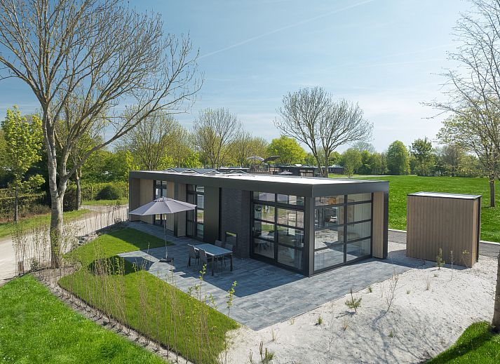 Guest house 060216 • Holiday property IJsselmeer • Vrijstaande woning in Workum 