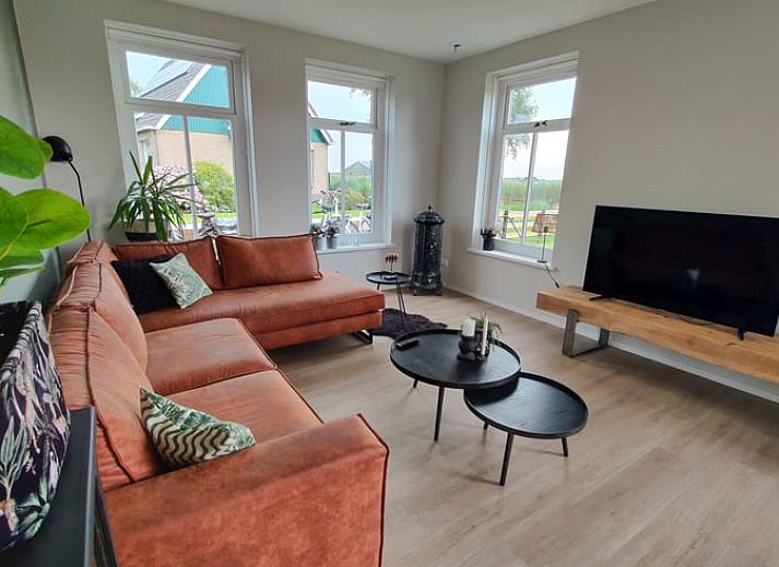 Gezellig vakantiehuis in Molkwerum, gelegen aan het water met een prachtig uitzicht op de Friese meren.
