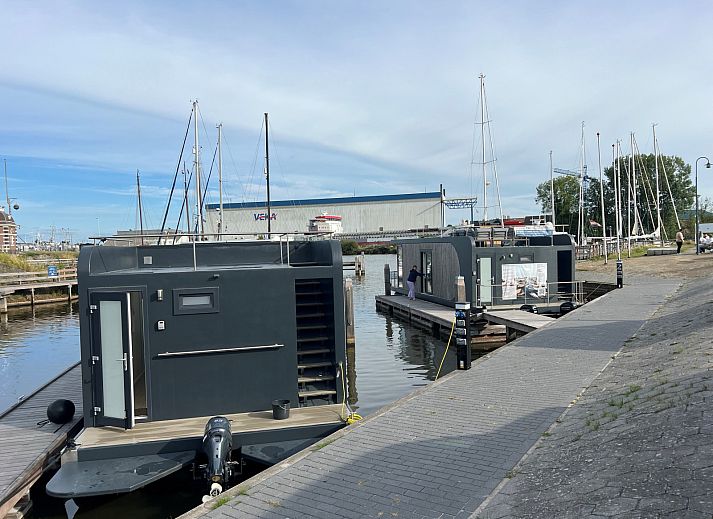 Unterkunft 060717 - Ferienhaus IJsselmeer - Houseboats Lemmer | Luxe overnachten op het water in