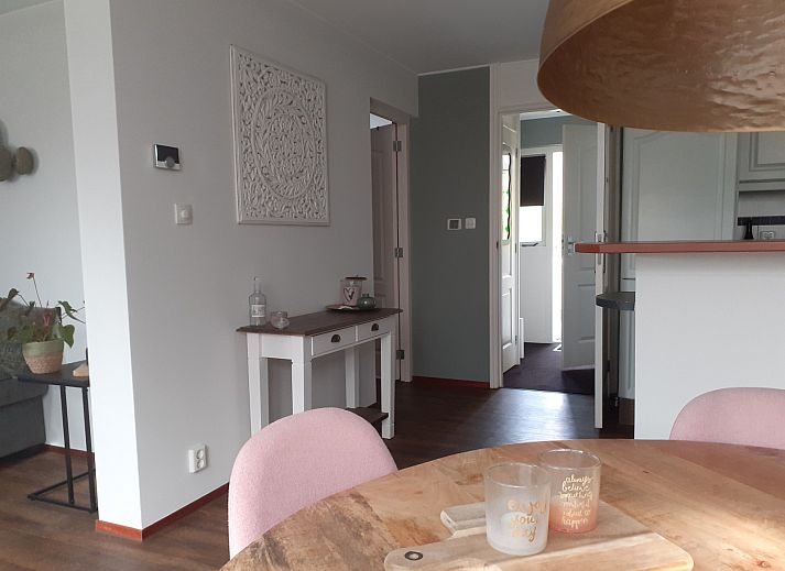 FR452 Ferienhaus in Lemmer mit einladendem Eingang am IJsselmeer, Friesische Seen.