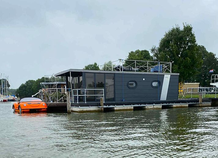 Verblijf 061222 • Vakantiewoning IJsselmeer • Comfortabele 4 persoons house boat met uitzicht over het 