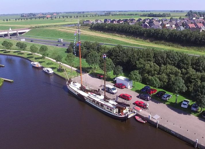 Guest house 061301 - Classic sailboat Sneekermeer - Klipper De Hoop