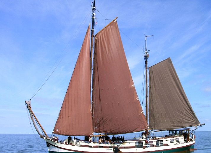 Guest house 061301 - Classic sailboat Sneekermeer - Klipper De Hoop