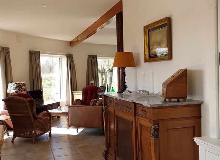 Natuurlijke omgeving bij Vakantiehuisje in Oudega, aan het Heegermeer in de Friese meren, ideaal voor natuurliefhebbers.