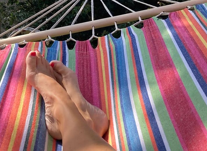 Enjoy a healthy breakfast at Holiday home in Koudum, located on the Frisian lakes. Perfect start to the day in this beautiful vacation home.