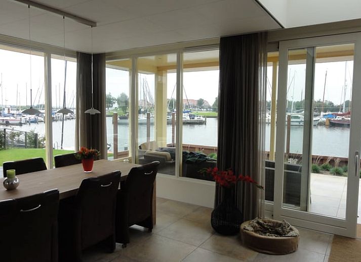 Guest house 080106 - Holiday property Fluessen - Vakantiehuisje in Koudum