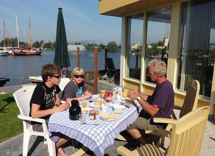 Guest house 080106 - Holiday property Fluessen - Vakantiehuisje in Koudum