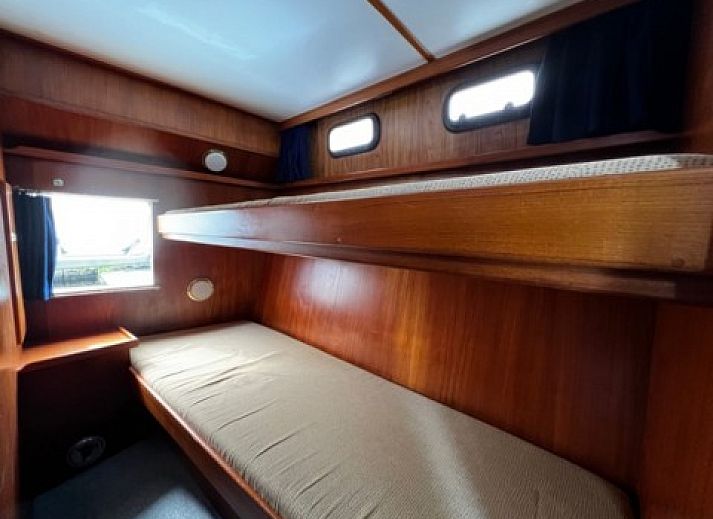 Guest house 080123 - Boat Fluessen - Korina Vri-Jon