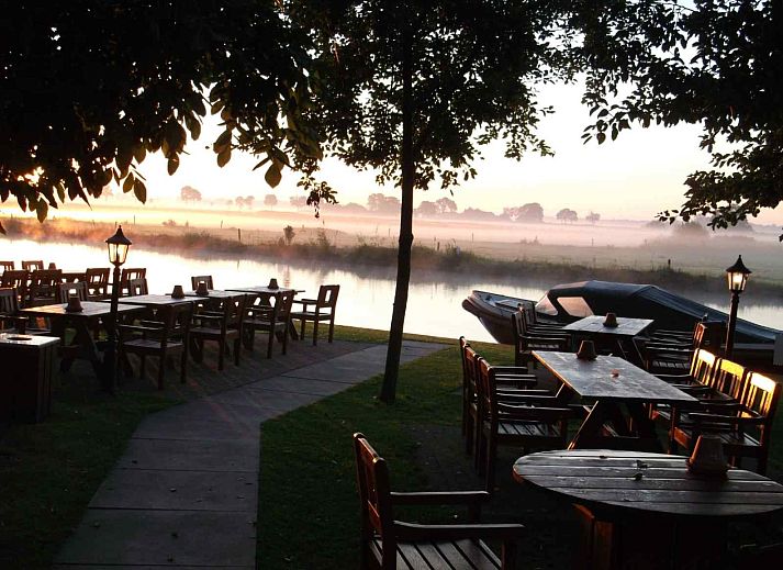 Guest house 080307 - Holiday property Fluessen - FR181