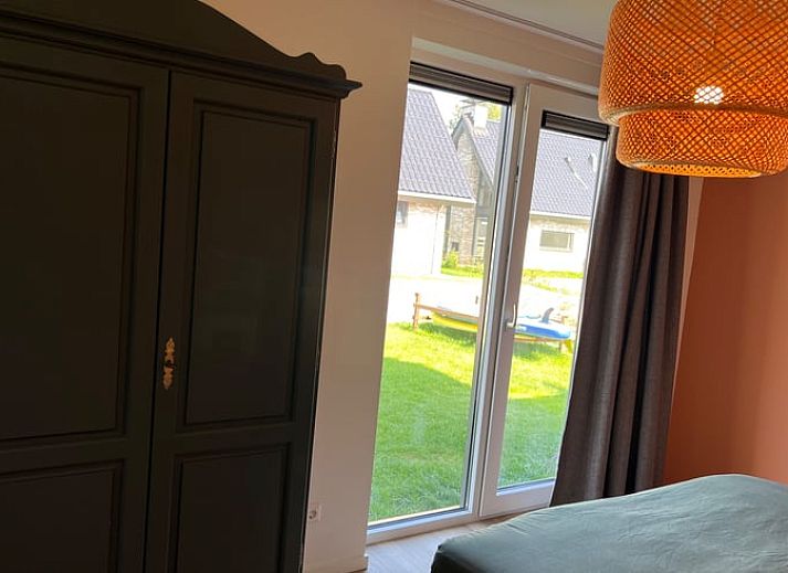 Moderne Kueche im Ferienhaus in Elahuizen, ideal fuer einen entspannten Aufenthalt an den friesischen Seen.