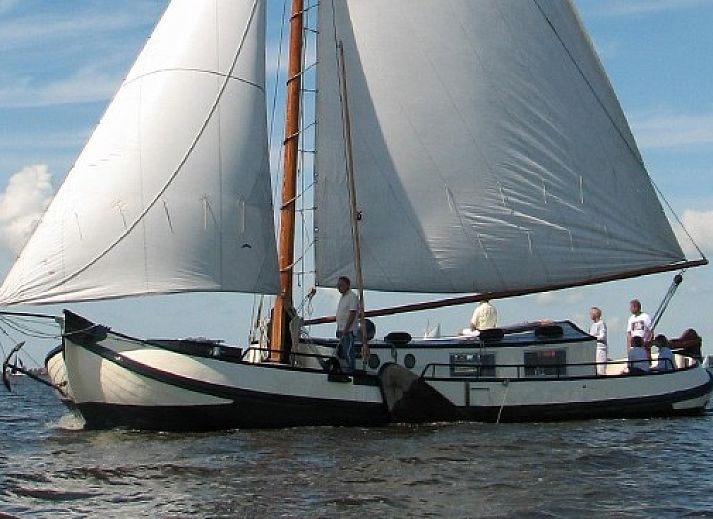 Guest house 080614 • Boat Fluessen • Zeldenrust