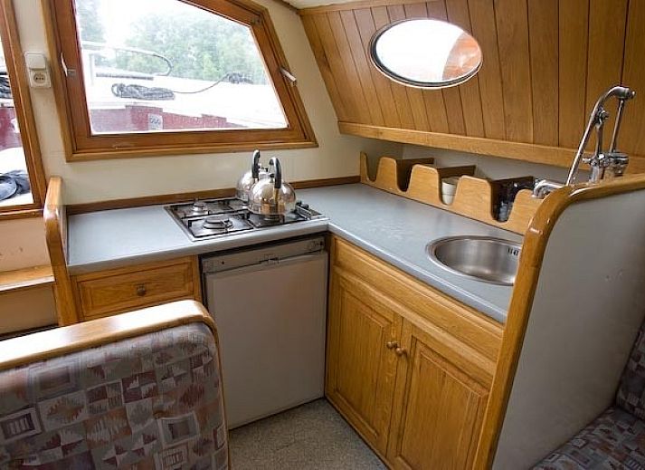 Guest house 080619 - Boat Fluessen - Onrust