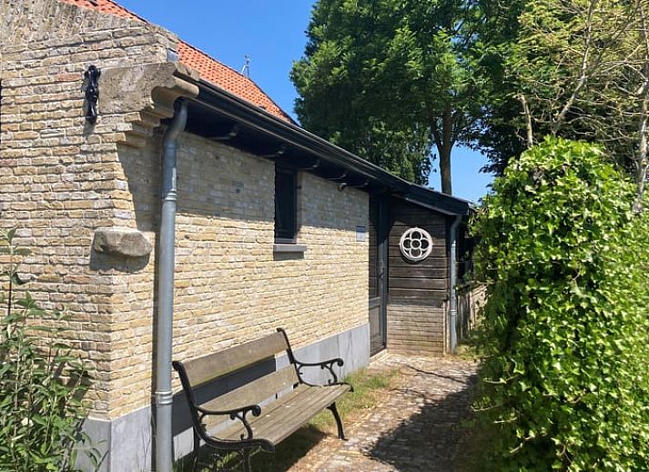 Vakantiehuis in Gaastmeer aan het water, idyllisch gelegen in de Friese meren met een prachtig uitzicht op de natuur.
