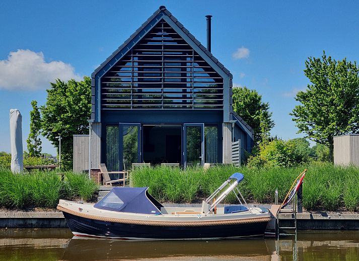 Unterkunft 090508 • Ferienhaus Slotermeer • Luxe vrijstaande 6 persoons Watervilla direct gelegen aan 