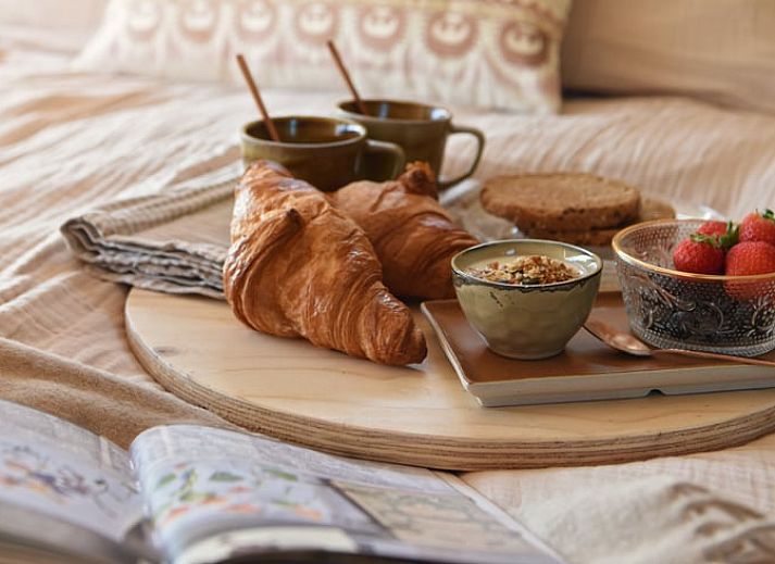 Attraktiver Holzinnenraum im Ferienhaus in Echtenerbrug, Tjeukemeer.